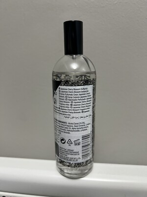 The Body Shop Japanese Cherry Blossom Fragrance Mist 100 Ml 3.3 Fl