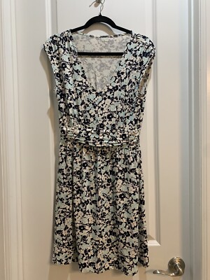 Ll Bean Short Sleeve VNeck Floral Dress Small Gathered Waist 30  Length 38 