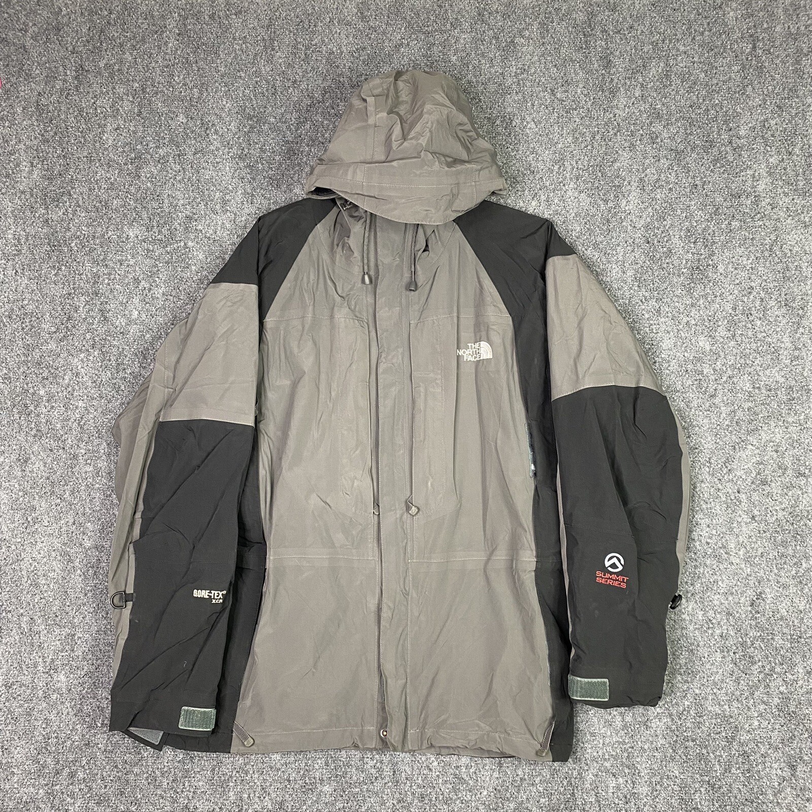 The North Face Summit Series Mens Medium Jacket Gore Tex XCR Grey *No