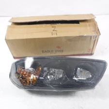 Eagle Eyes Left Headlight GM212-B001L For 2000-2004 Chevrolet Impala Base