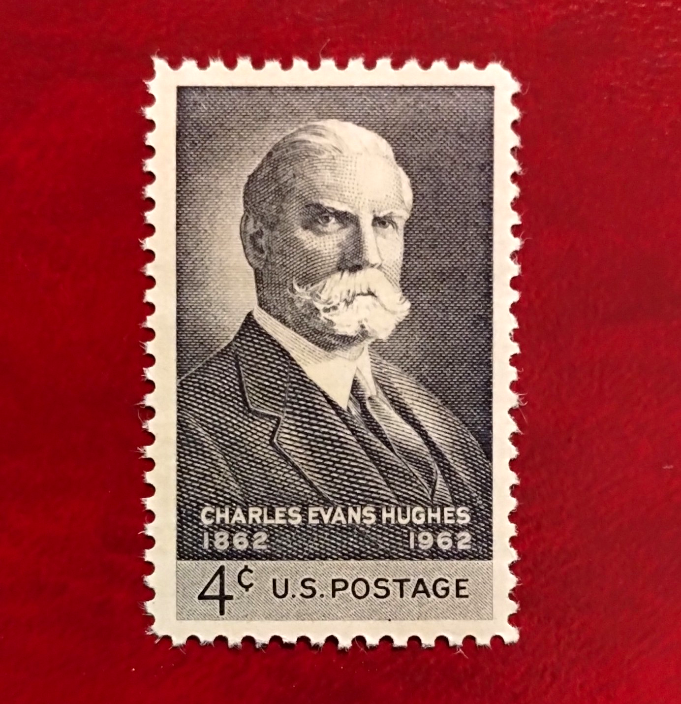 US 4c Charles Evans Hughes Postage Stamp, Gray, Historical Figure (MNH)