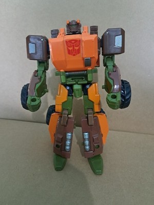 Transformers Generations Thrilling 30 Voyager Class Roadbuster
