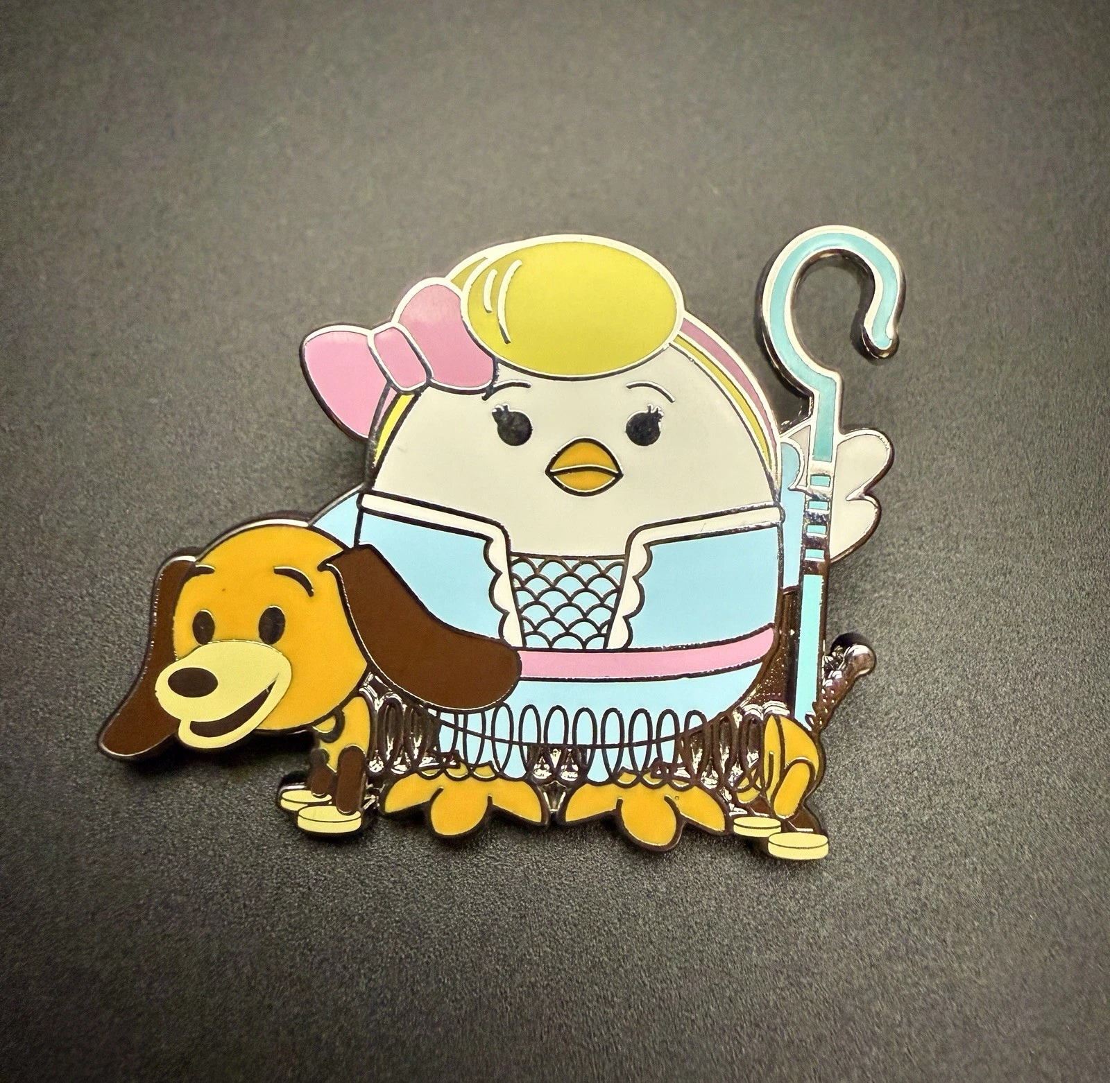 Toy Story Disney Al's Toy Barn Chicken Mystery Pin - Bo Peep & Slinky