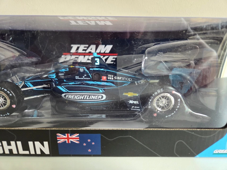 Greenlight 1/18 Penske Chevrolet S. McLoughlin - Winner Gp Portland 2022 - 11180 - Immagine 4 di 4