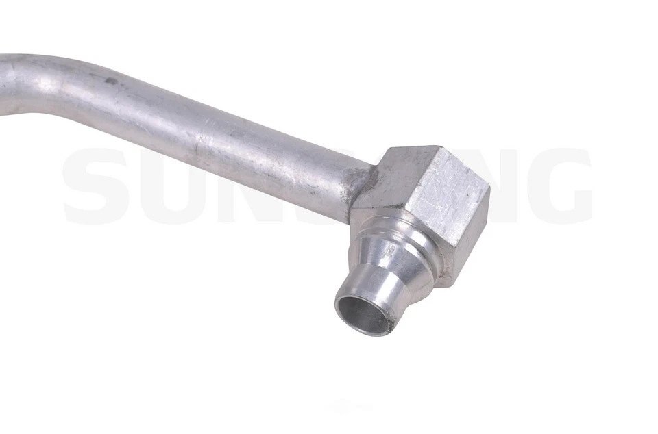 Шланг охладителя масла двигателя в сборе подходит для 1995-1997 GMC C1500, C1500 Suburban, C2500, C2 - Изображение 3 из 3