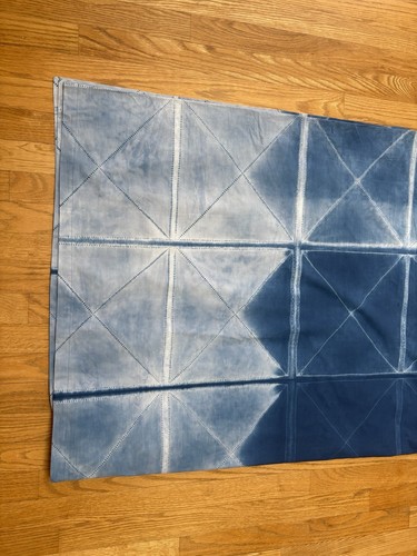 Crate & Barrel Shibori Blue Tablecloth 60"x120" 100% Cotton New - Picture 10 of 12