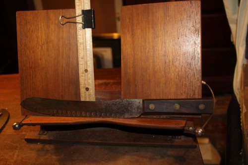 Vintage Messer 13" Nr. 11 Lindsay Brotmesser The News and Times Geneva NY USA