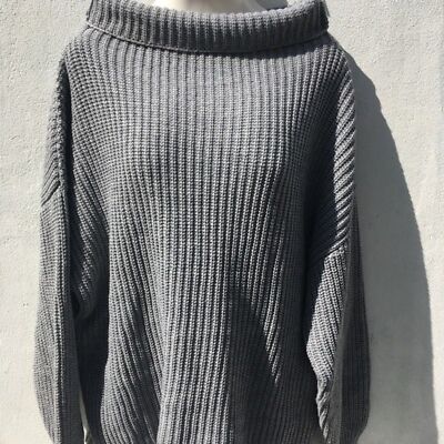 American rag sweater size L  Gray NWT