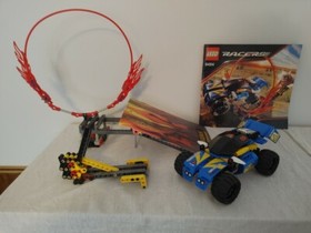 LEGO 8494 POWER RACERS RING OF FIRE RACE CAR 100% COMPLETE WITH MANUAL