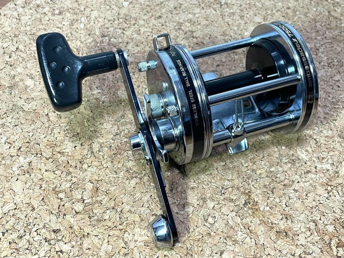 リール Abu ambassader 7500C3 JAPAN special Abu Garcia Ambassadeur 7500C3 Japan Special Fishing Reel Right