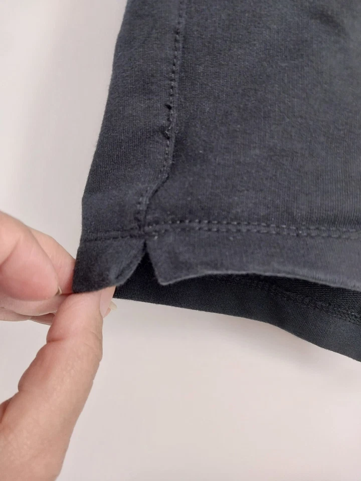 Pantalones cortos negros Wet Seal talla RN# 78749 Foto 2 de 4