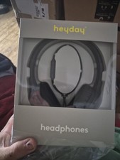 Heyday Wired On-Ear Padded Headphones Built In Microphone in Black