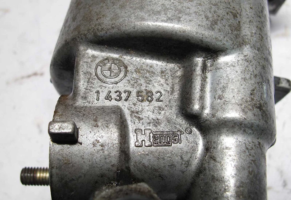 Оригинальный корпус масляного фильтра BMW 540i 750i M5 V8 1991-2003 M60 M62 M73 S62 E32 E38 E39 - Изображение 4 из 4