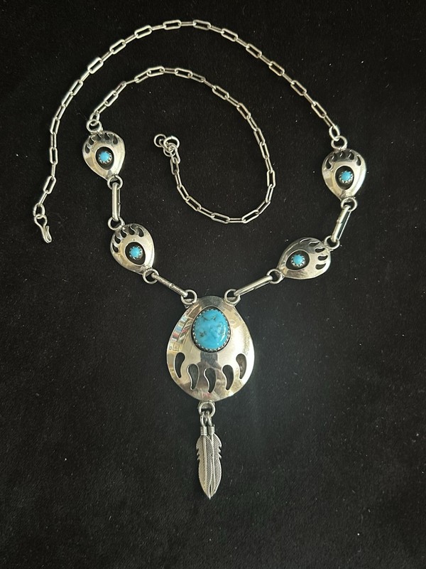 Sterling Silver Vintage Southwestern Navajo Bear Paw Necklace With Turquoise