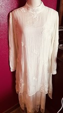 Woman’s Dress Beautiful Lace Crochet  Long Vintage Style Long Sleeve