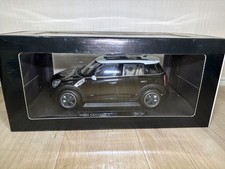 1/18  MINI COOPER S COUNTRYMAN 180571