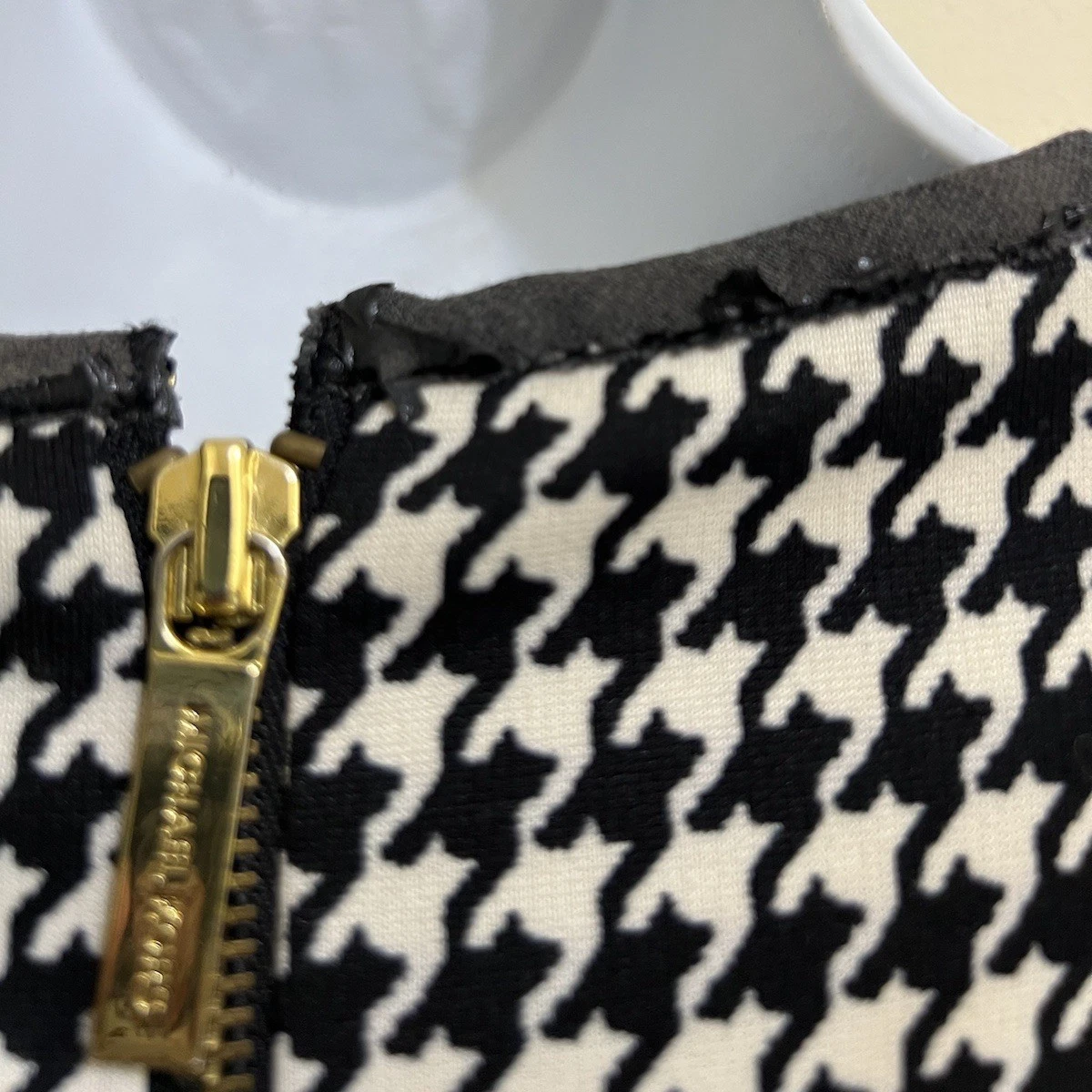 Abito a tubino MICHAEL KORS nero spina di pesce bianco stampa