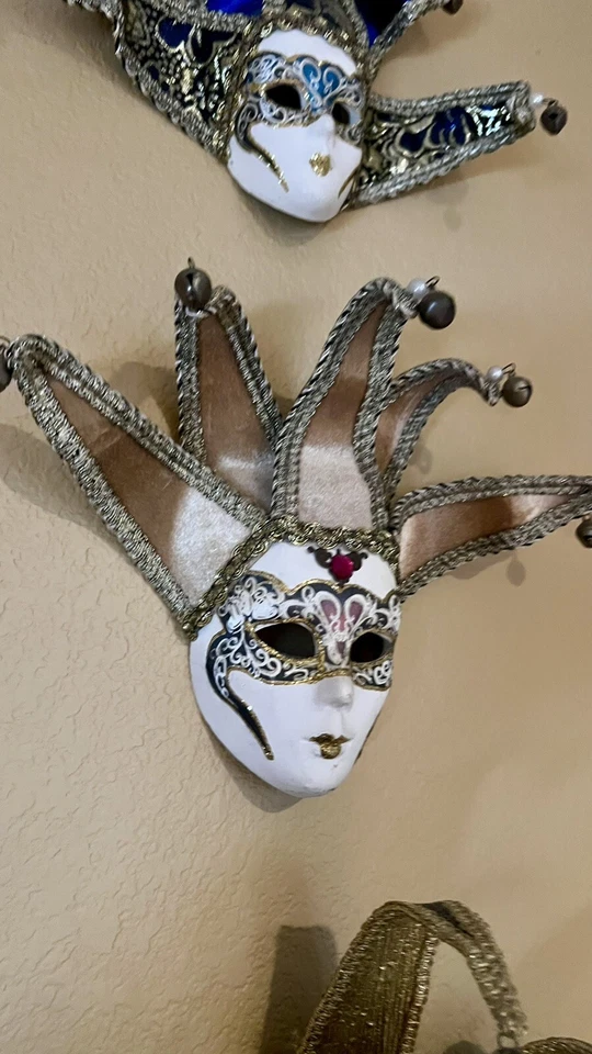 Masquerade Mask From Venice Set Of 4 - Image 3 of 4