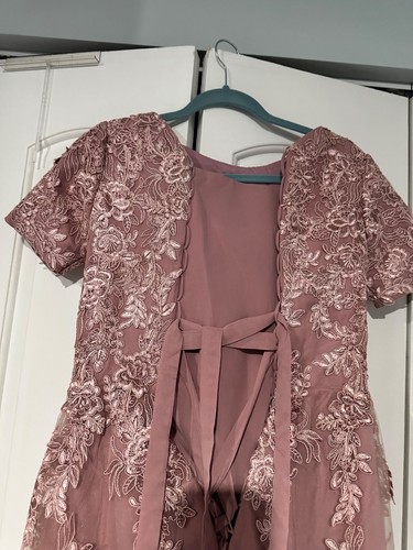 Pink Lace Embroidered Short Sleeve Midi Dress With Tulle Overlay & Ribbon Tie Ba - Picture 5 of 7