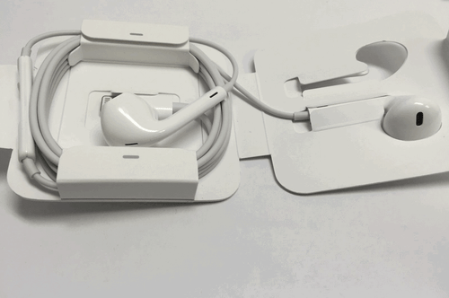 Nuevos Auriculares Apple EarPods con Conector Lightning Auriculares - iPhone 7 8 X Plus - Imagen 3 de 4