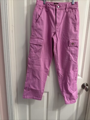 Dickies Women s Cropped Cargo Pants, Fuchsia 24