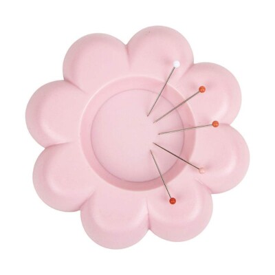 Lori Holt Flower Power Magnetic Pin Holder Frosting *ST-28248*