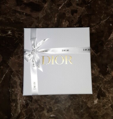 CHRISTIAN DIOR Empty box Authentic 8.5
