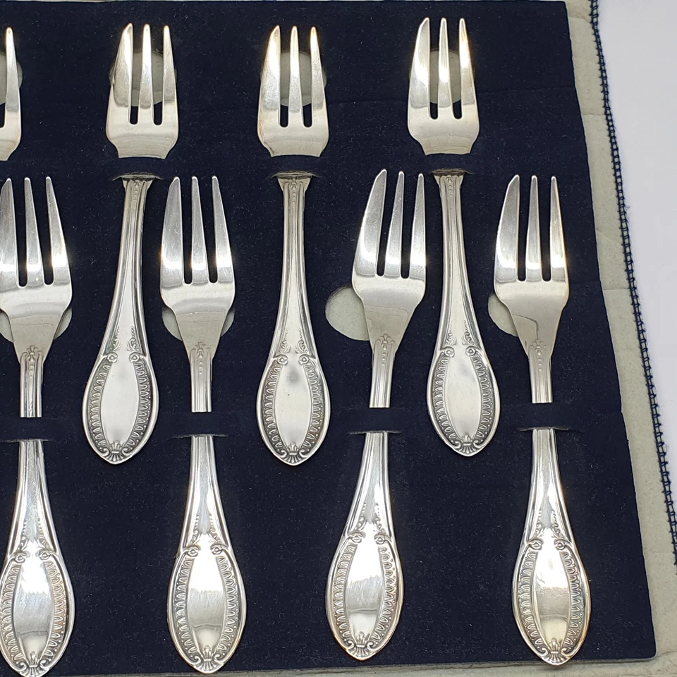 Set of 12 Italian Solid Silver Argento 800 Cake Forks in Original Pouch - Image 4 of 4