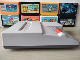 Nintendo New Famicom Console AV Complete set Super Mario Bros. /8 games TESTED