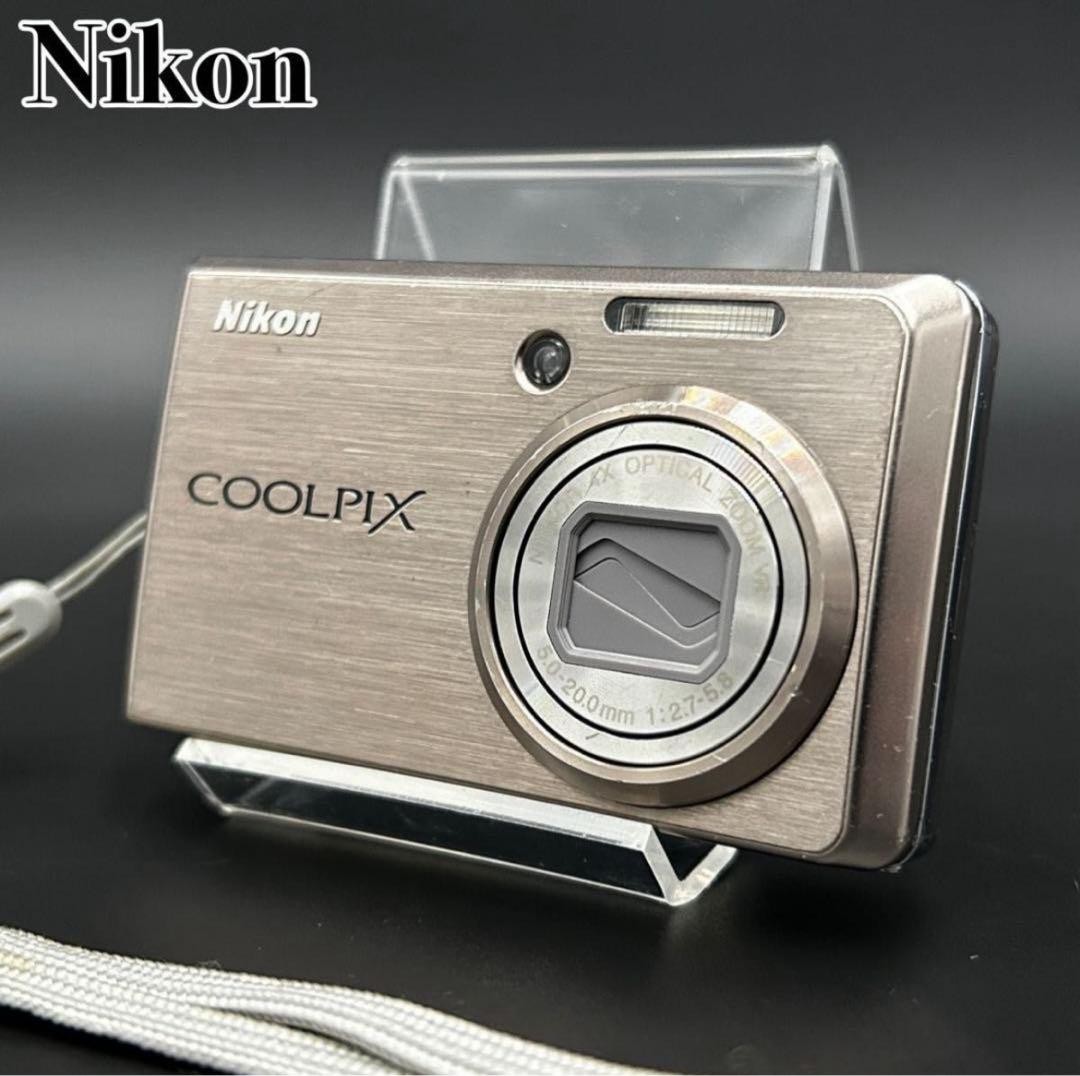 NIKON デジタルカメラ【COOLPIX S600】ニコン コンデジ Y2K Nikon Coolpix S600 Silver Compact Digital 00S Y2K Operating