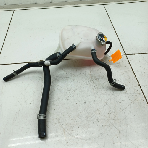 2021 Kia XCeed / Ceed MK3 Radiator Header Expansion Tank 25430-G4401