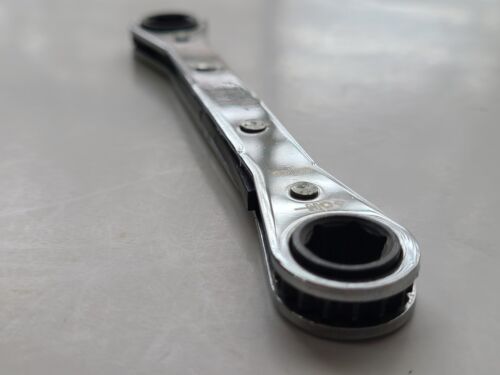 Ratchet Wrench 3/8" & 7/16" 6 Point Ratcheting Box Wrench 5 1/2" - Picture 3 of 8