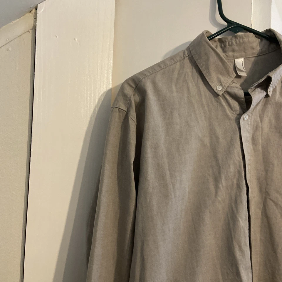 男式 American Apparel 灰色正装衬衫 XL 码 — 第 3/4 张图片