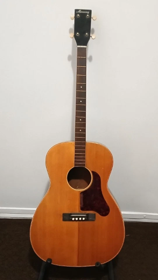 Guitarra Tenor Harmony Sovereign de Colección Tapa Sólida Proyecto H-1201 TG con Estuche de Periodo Foto 2 de 4