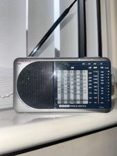 Roberts R9962 12-Band World Radio Portable AM FM LW SW Travel Receiver