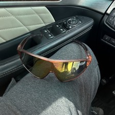 Sun Glasses /style Shades