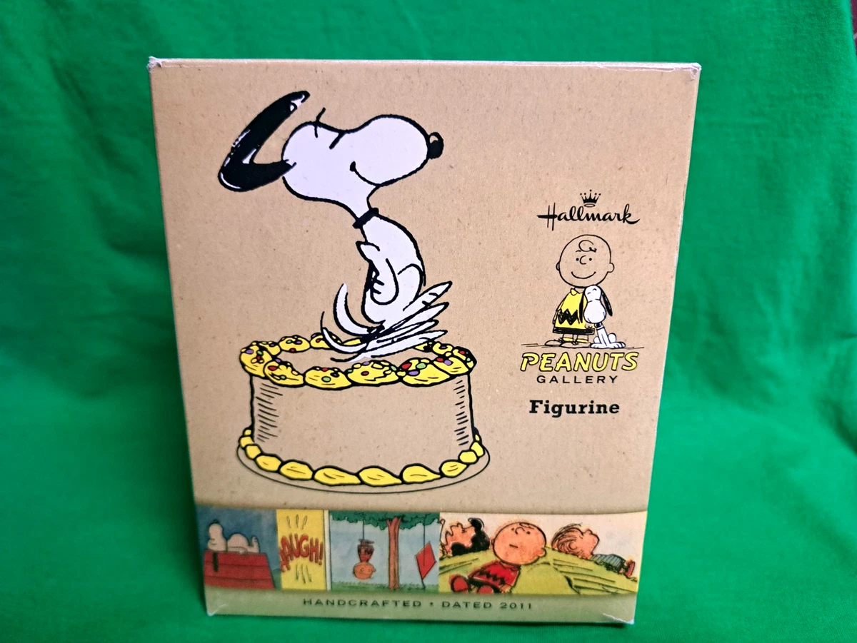 25+ Hallmark Peanuts Collectible Sculptures & Figurines for sale