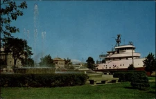 Sault Ste Marie Michigan Soo Locks Armco Great Lakes Cargo Ship unused postcard