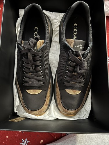 c152 tech runner brown