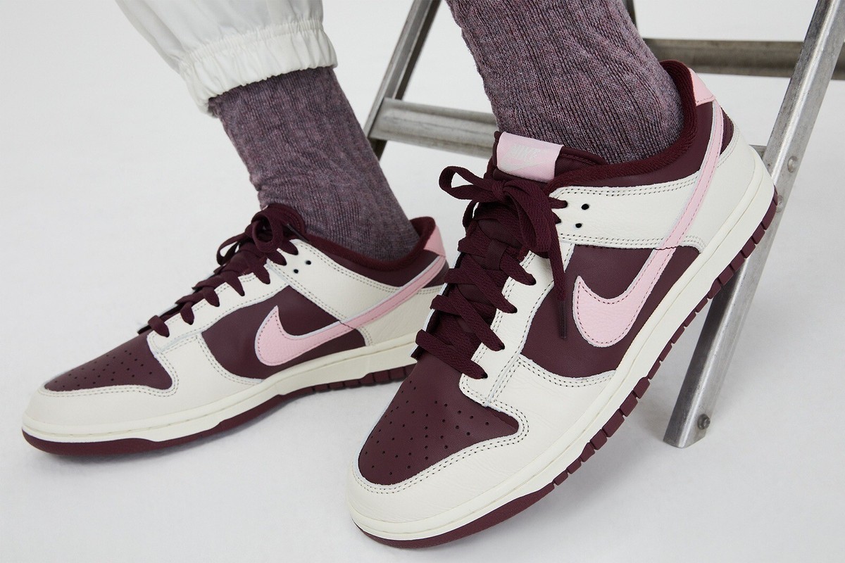 Nike Men\'s Dunk Low Retro PRM Valentines Day 2023 Sneakers Burgundy & Tan Size 9 Nike Dunk Low  main image 3