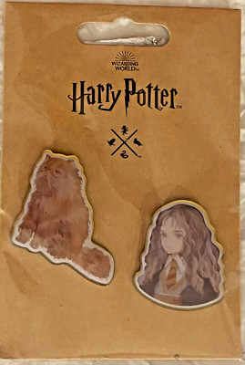Wizarding World of Harry Potter Yume Hermione Granger & Crookshanks Pin Set