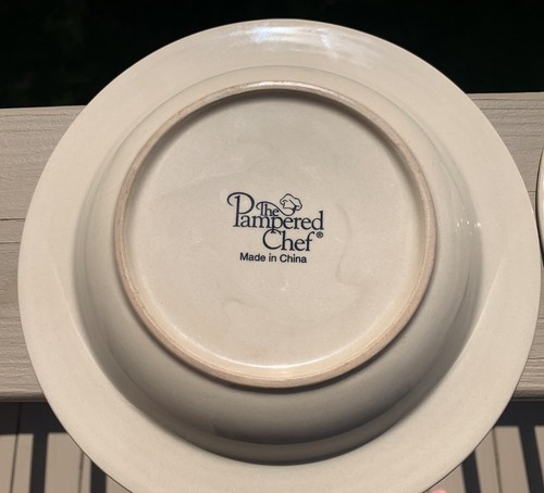 Set of FOUR (4) Pampered Chef Heritage 8 3/4" Rim Rimmed Soup Salad Bowls - Picture 5 of 6