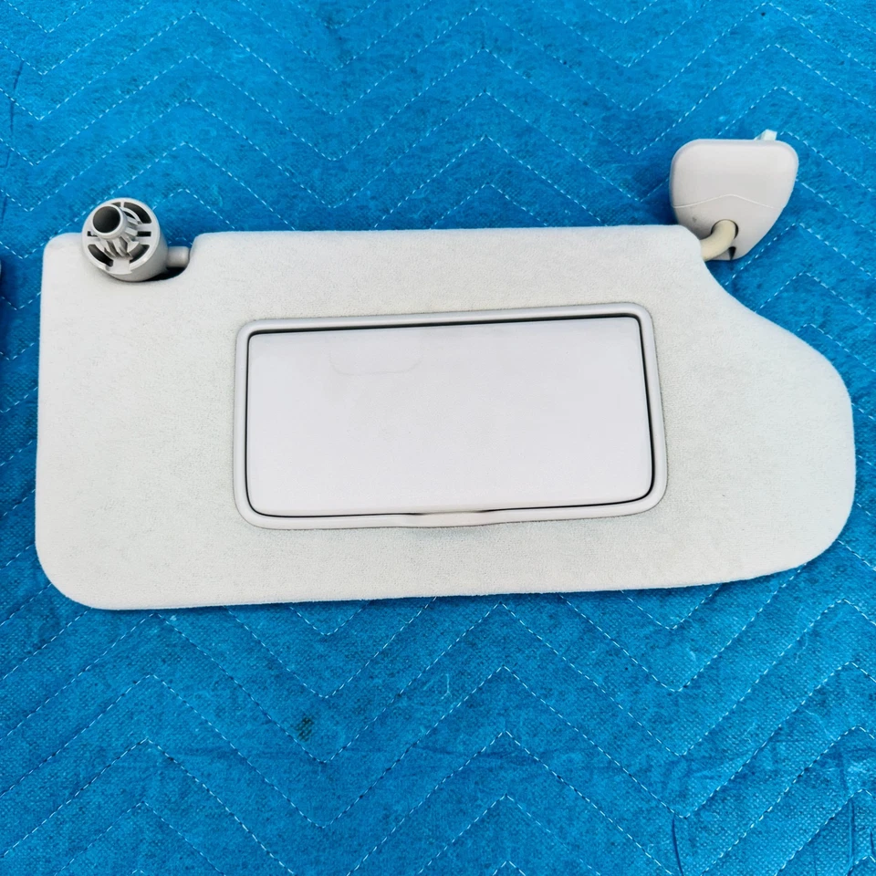 Juego de parasoles izquierdo y derecho Infiniti M56 M37 Q70 2011-2019 OEM 127 K Foto 4 de 4