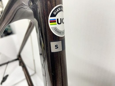 Giant TCR Advanced 2 Disc KOM Carbon Road Bike Frame Set 2022 Size