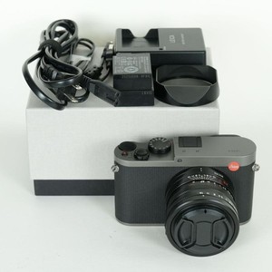 Leica Q Titanium | eBay