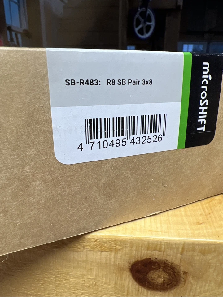 microSHIFT R8 Drop Bar Shift Lever Set 3 x 8-Speed, Shimano Compatible SB-R483 - Image 3 of 4