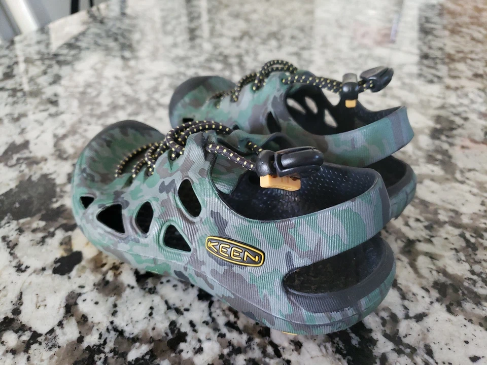 Sandalias KEEN Sunsport Bebé Infante Agua Talla 12 Rion eva Cremallera Camuflaje Plástico Foto 3 de 4