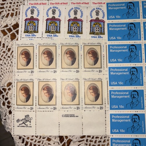 MNH 120 US Postage Stamps. Face Value $21.60. - Picture 2 of 4