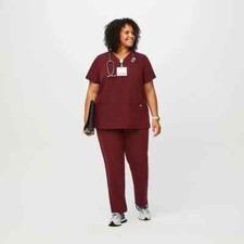 NEW Figs Women Scrub Set XXL 2XL Burgundy, Casma 3 Pkt Top Yola Skinny Pants