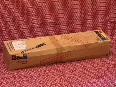 LOOK カーボンフォーク LOOK FOURNALES CARBON FIBER SUSPENSION FORK - DISC BRAKE MOUNT